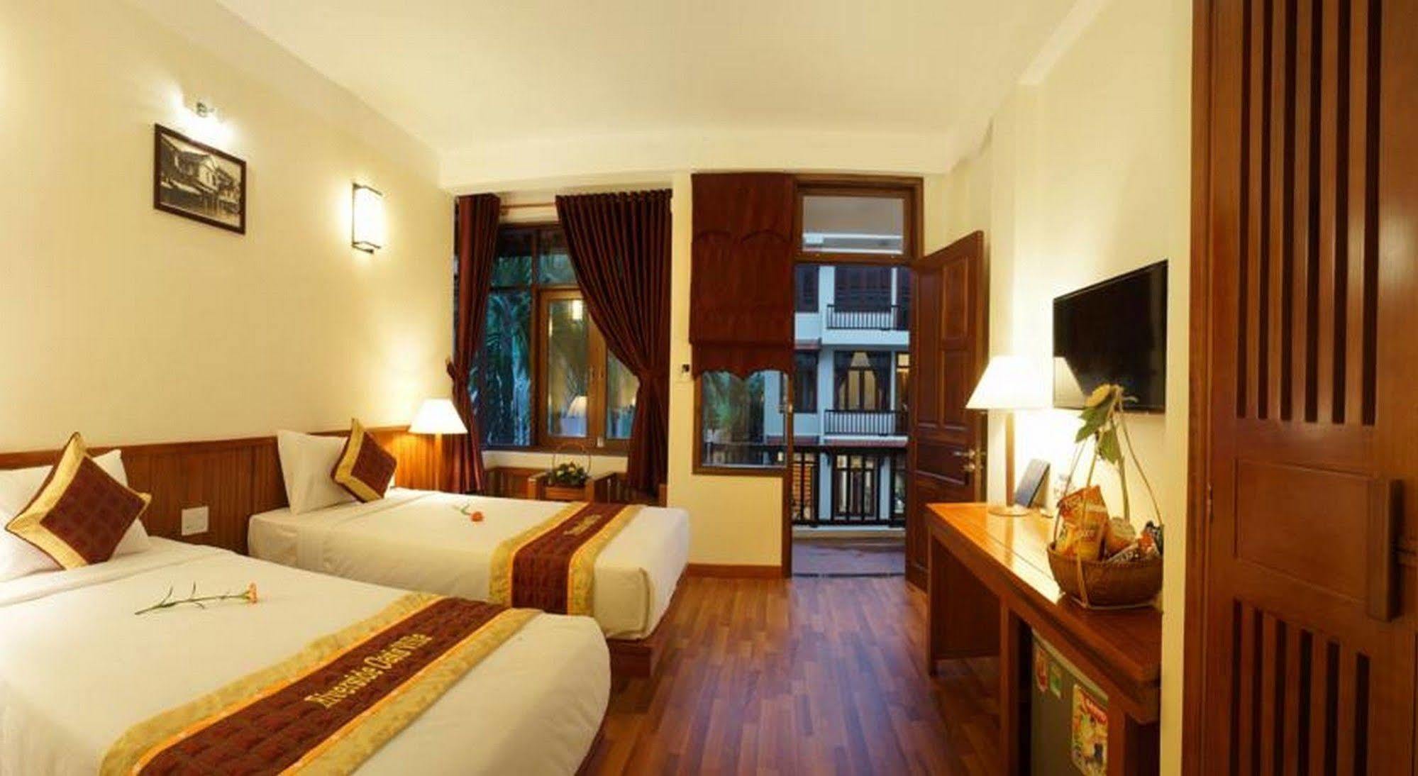 Riverside Oasis Villa Хоян Екстер'єр фото